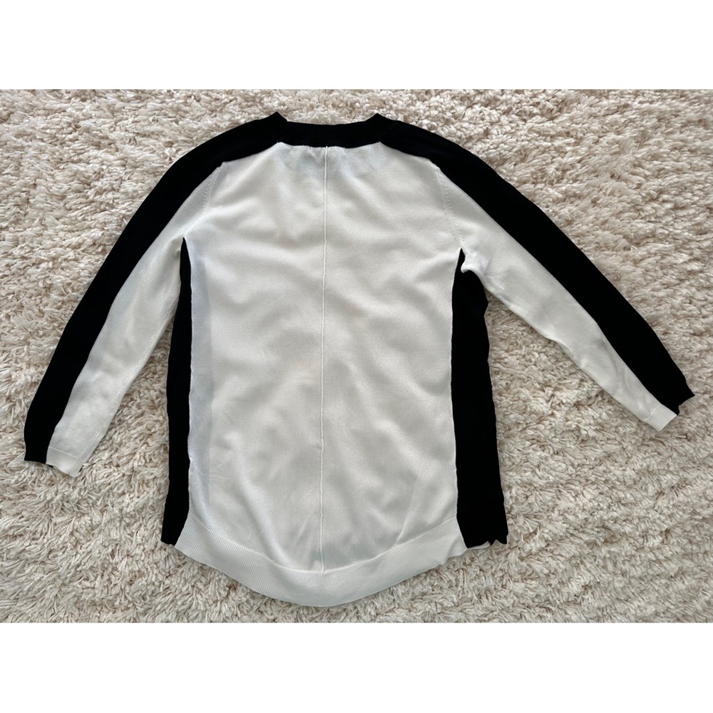 5/$15 H&M - Picture 2 of 4